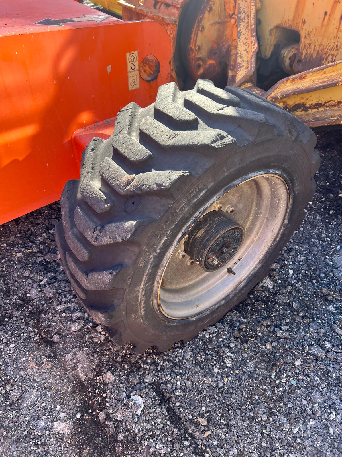 Sold - Telescopic Boom Lift - View 6